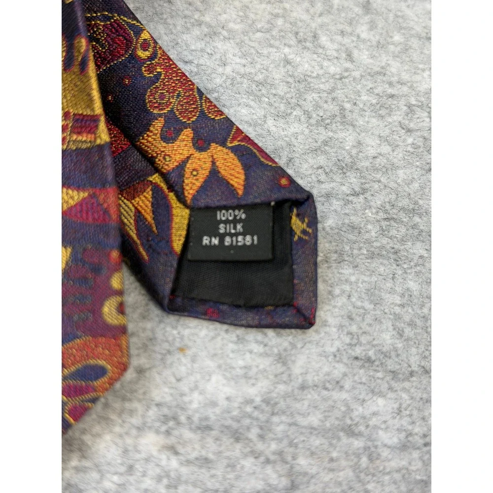 Paul Bri Mens Purple Gold Red Abstract Novelty Print 100% Silk Necktie RN‎ 81581